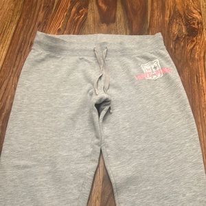 Victoria Secret Pink Capris Size Medium